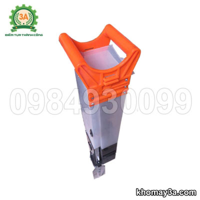 dụng cụ gieo hạt ngô
