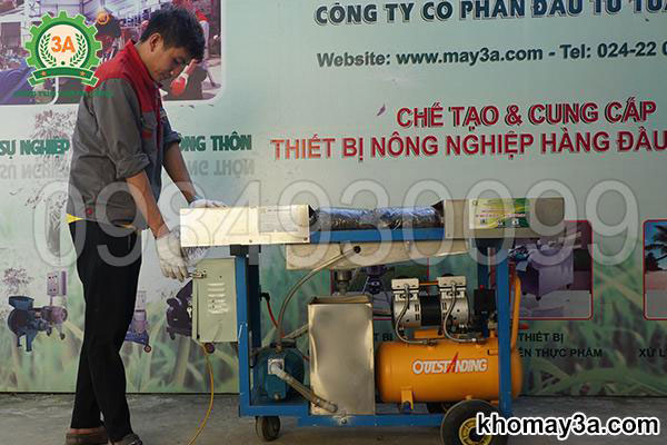 Máy tiêm bịch phôi